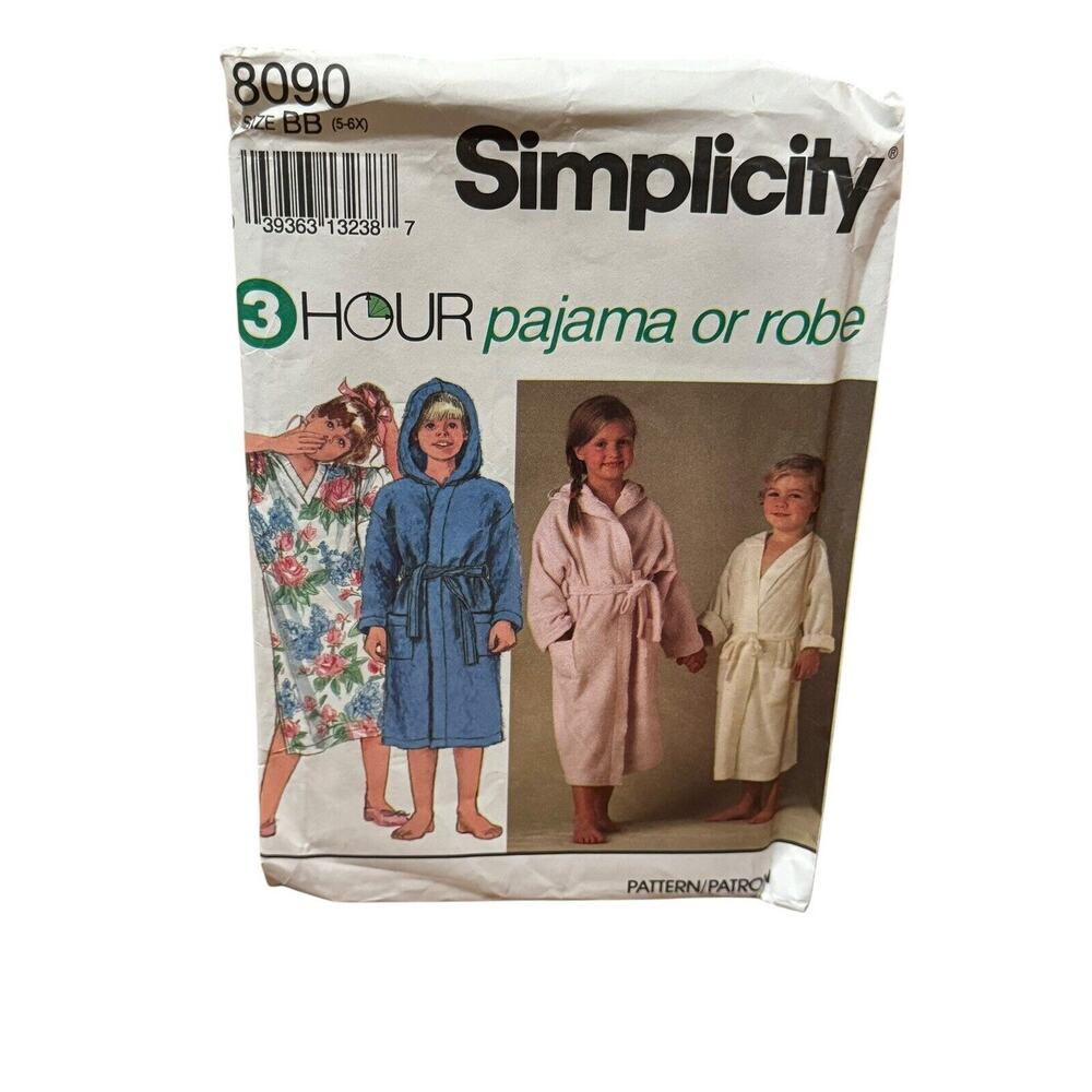 Simplicity 8090 Child’s Pajamas Nightshirt Robe Tie Belt Sewing Pattern Sz 5-6X